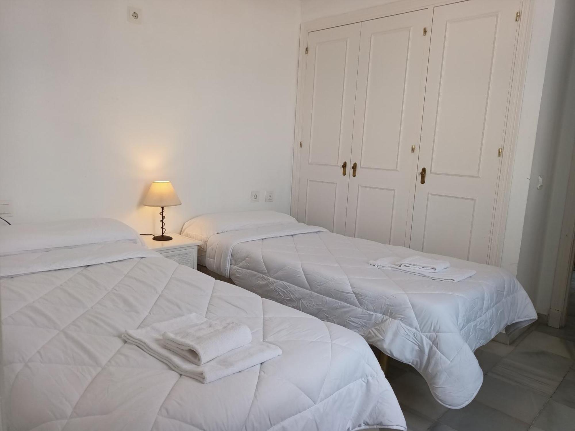 אל פוארטו דה סנטה מריה Apartamentos Larga 70 מראה חיצוני תמונה